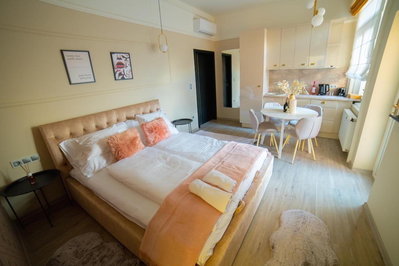 Dream Apartments Σέγκεντ Εξωτερικό φωτογραφία